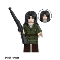 ATTACK ON TITAN MINI FIGURES