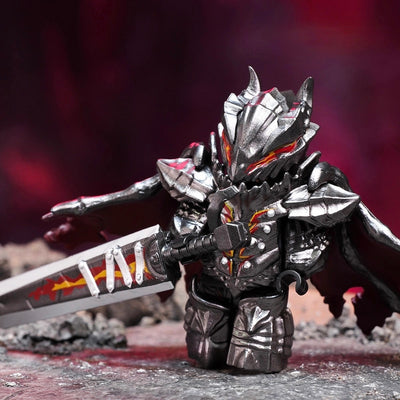 BLACK SWORDSMAN ECLIPSE MINI FIGURE - Image 3