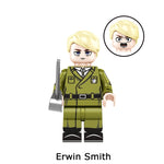 ATTACK ON TITAN MINI FIGURES