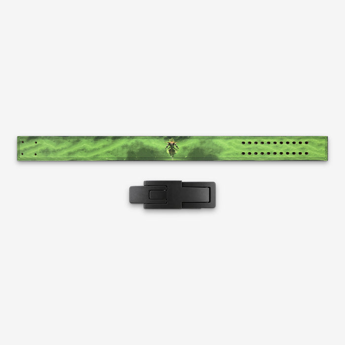 Emerald Fury Gym Lever Belt laid flat with its lever buckle